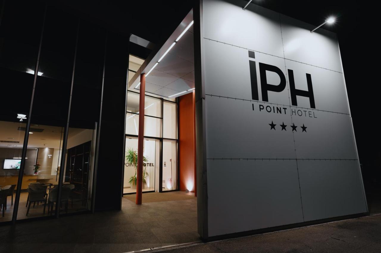 New Ipoint Hotel Сан Джовани ин Персичето Екстериор снимка